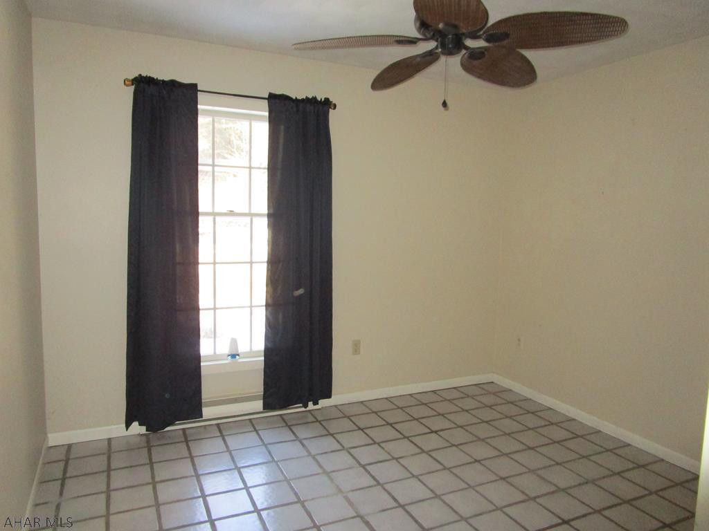 Glendale Yearound - Residential