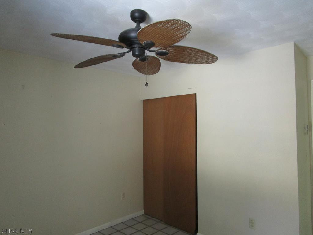 Glendale Yearound - Residential