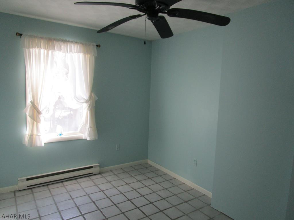 Glendale Yearound - Residential