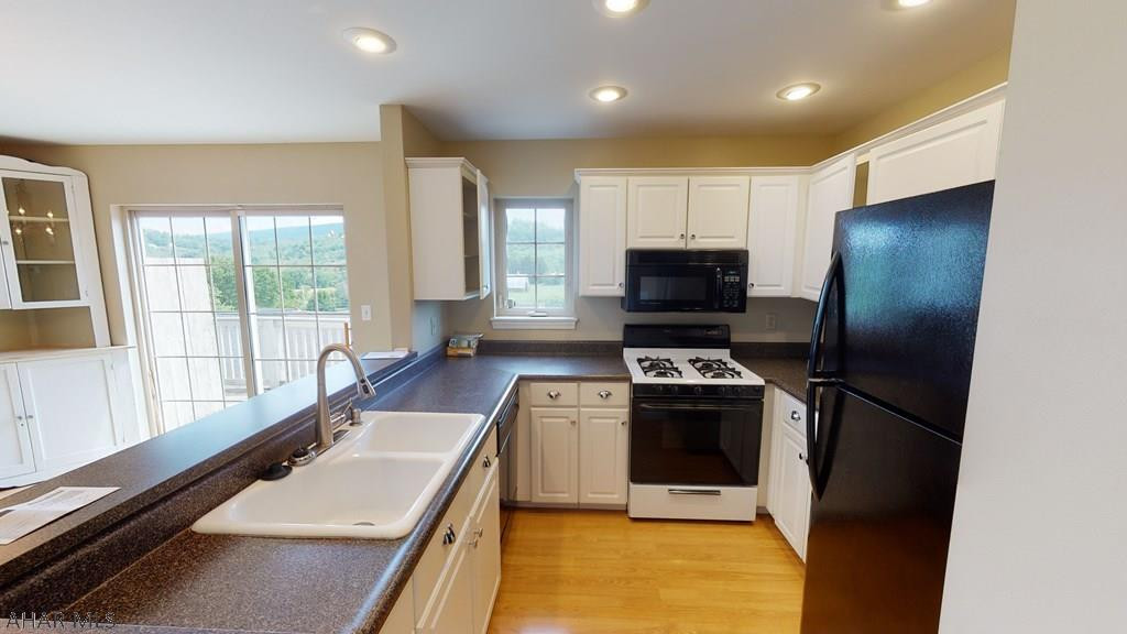 Holiday Hills - Residential