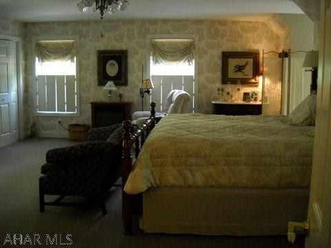 Glendale Yearound - Residential