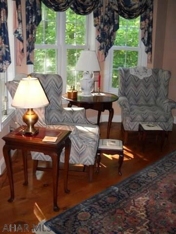 Glendale Yearound - Residential