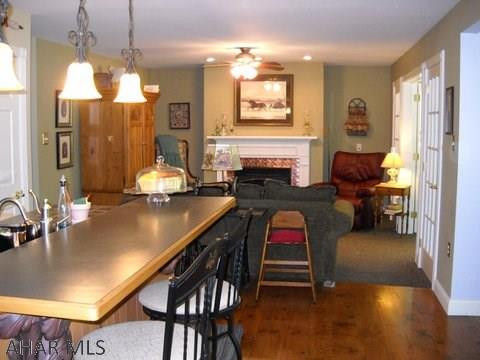 Glendale Yearound - Residential