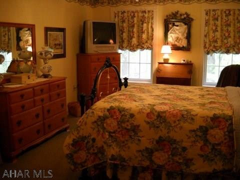 Glendale Yearound - Residential