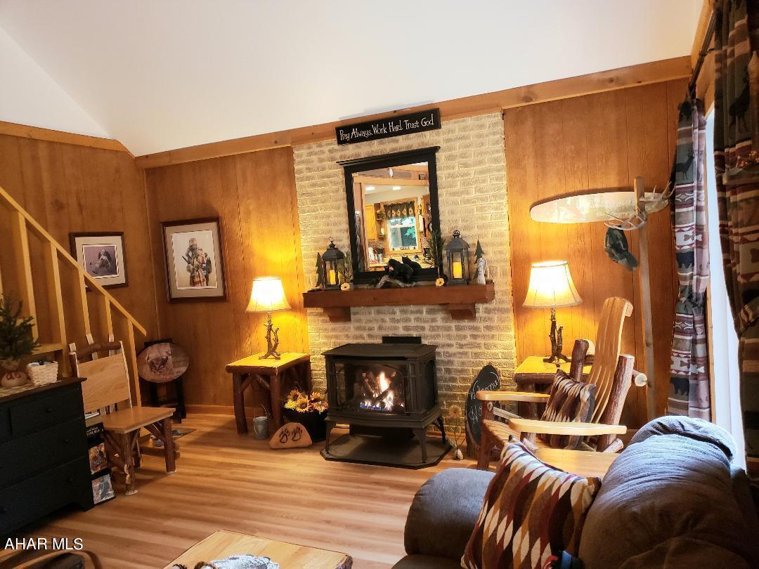 Glendale Yearound - Residential