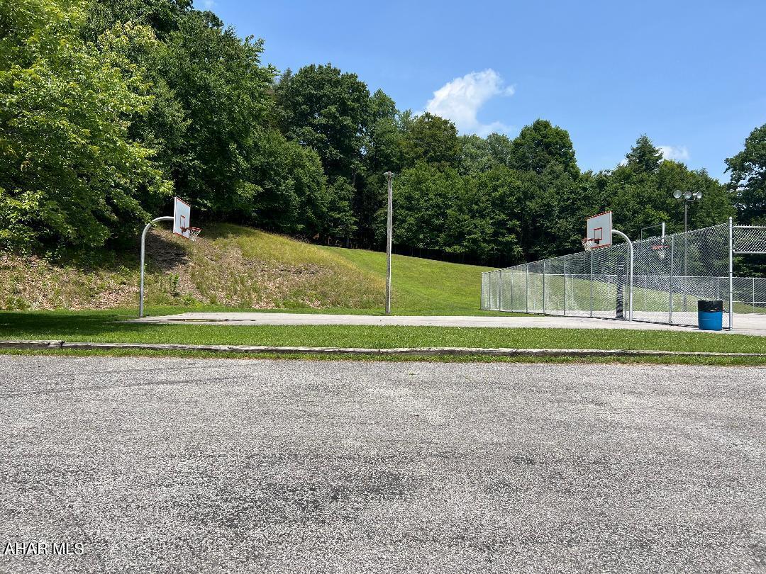 Glendale Yearound - Residential