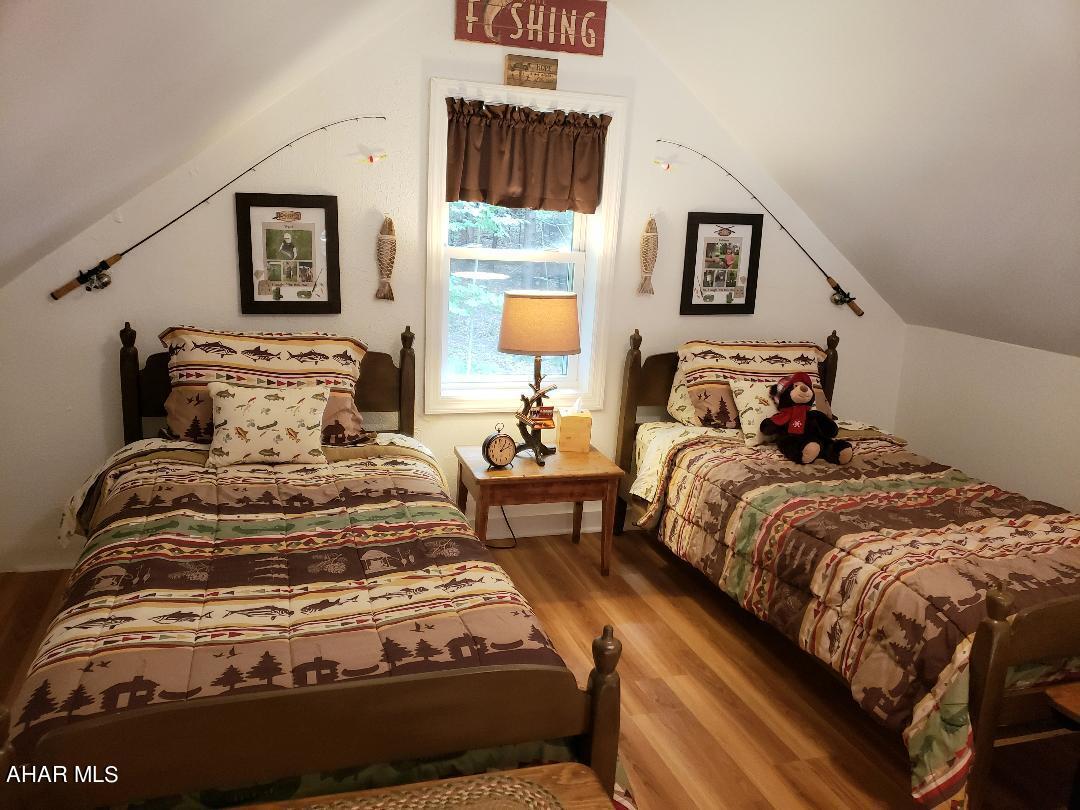 Glendale Yearound - Residential