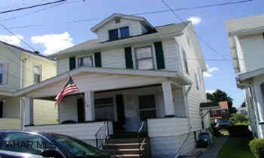 Very Nice 3 Bedrooms With Covered Deck (Deck Has Ceiling Fans and Lights) Covered Porch, Finished Basement - Laundry Room - Good Neighbors. Very Nice 3 Bedrooms With Covered Deck (Deck Has Ceiling Fans and Lights) Covered Porch, Finished Basement - Laundry Room - Good Neighbors.