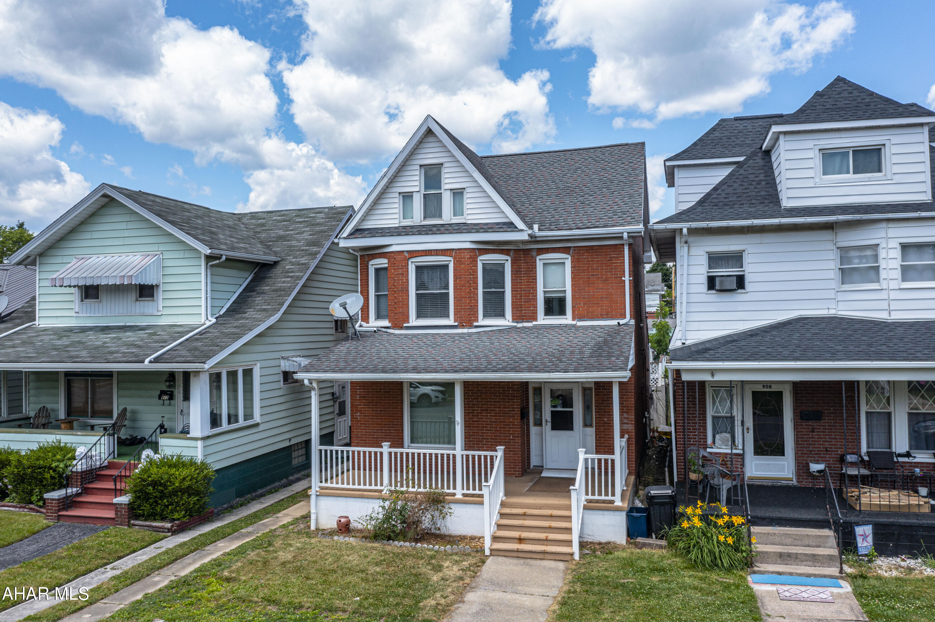 Juniata - Residential