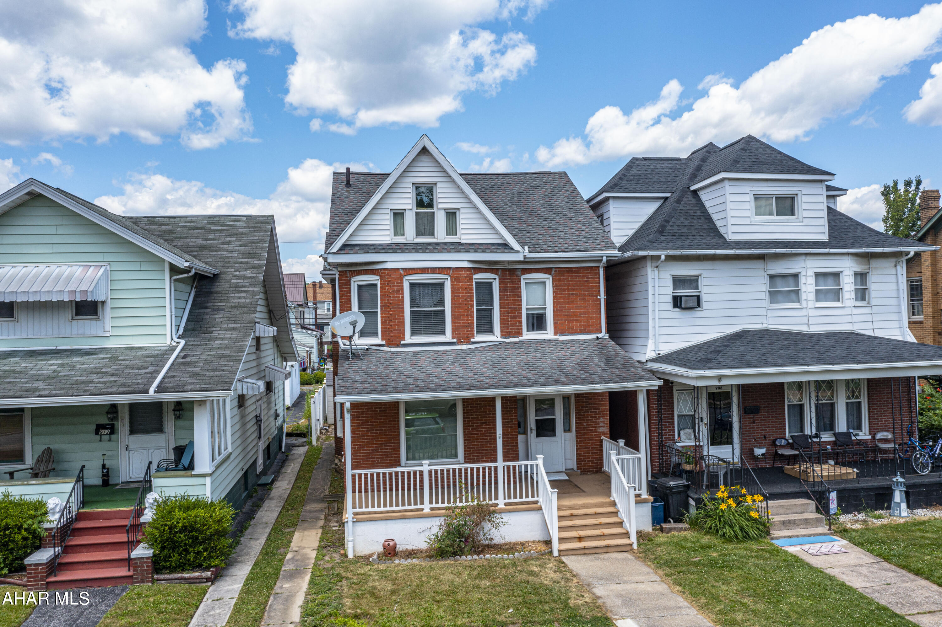 Juniata - Residential