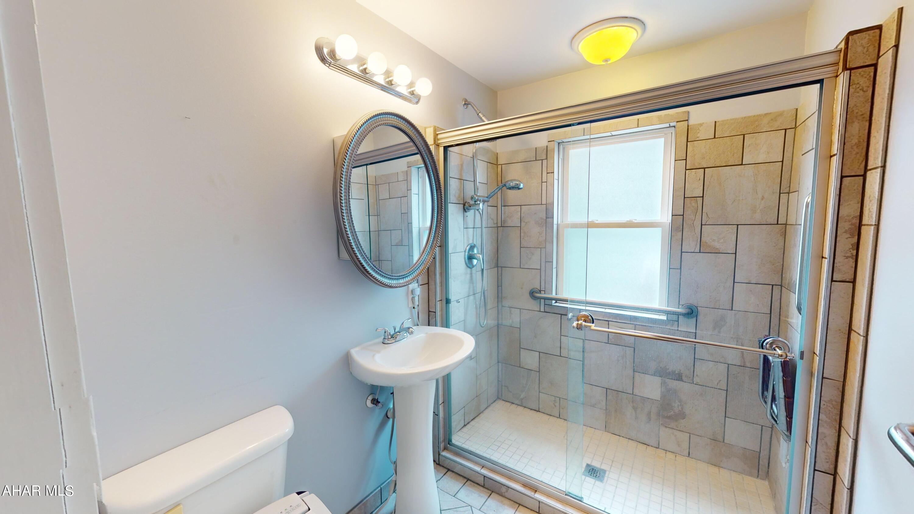 Juniata - Residential