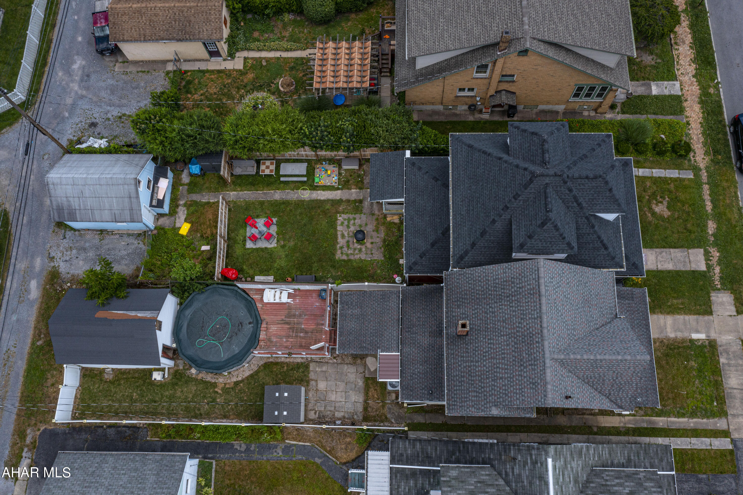 Juniata - Residential