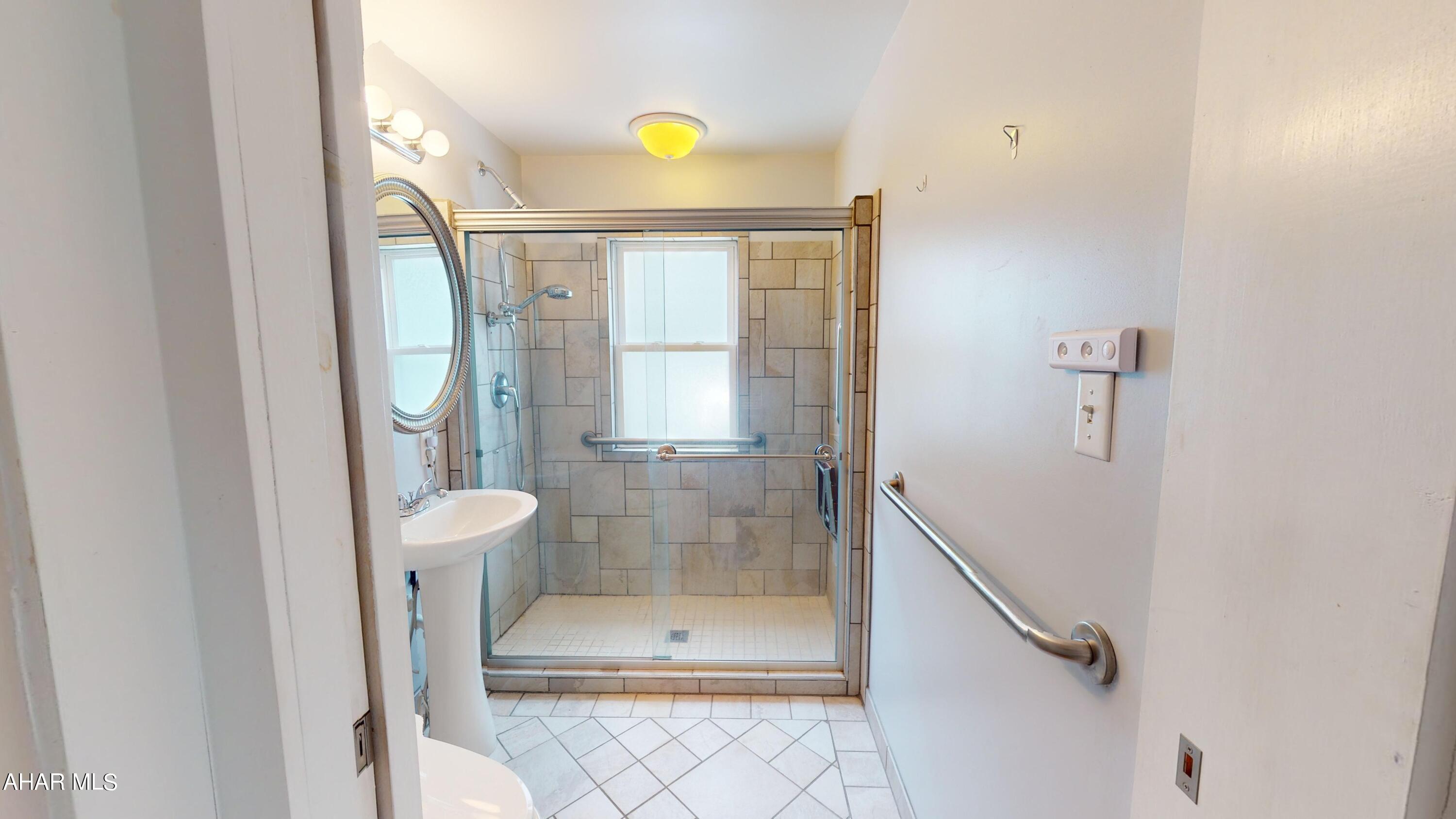 Juniata - Residential