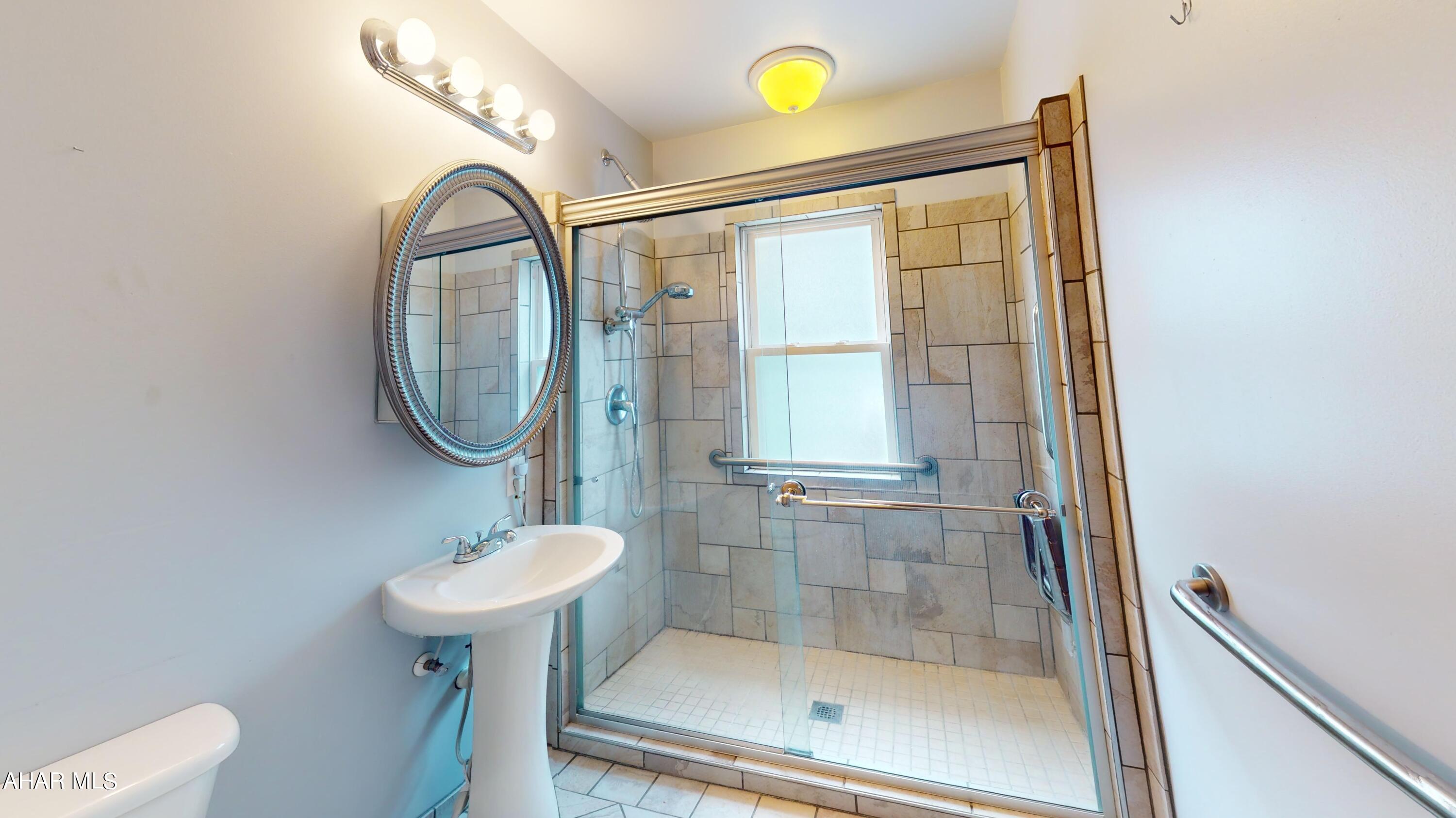 Juniata - Residential