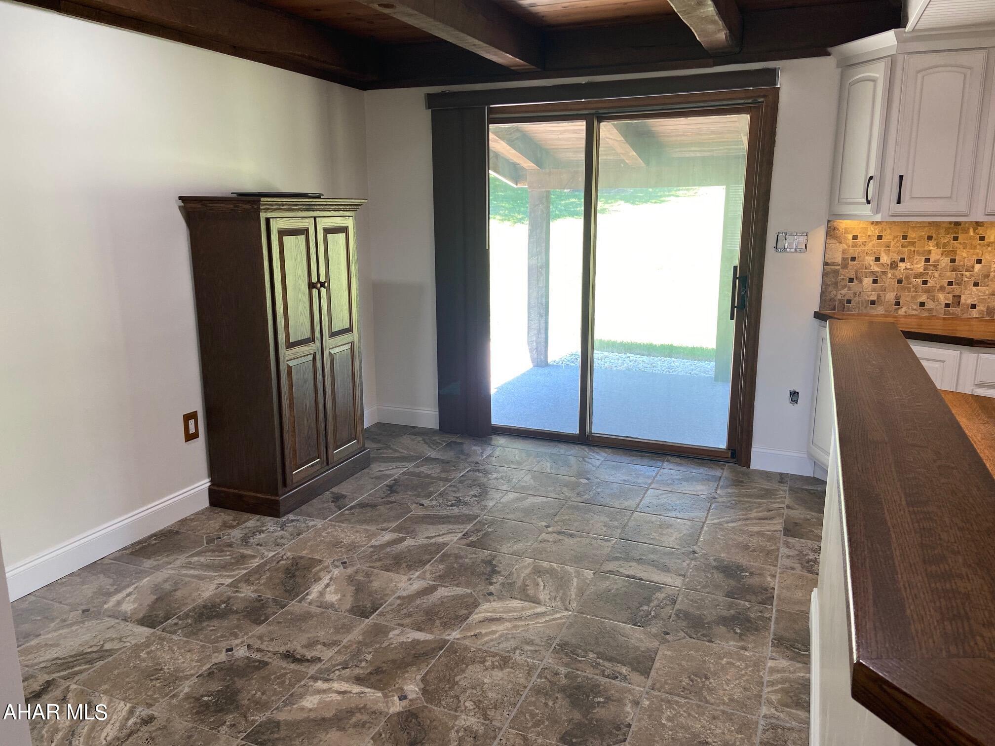 Maple Hollow - Residential