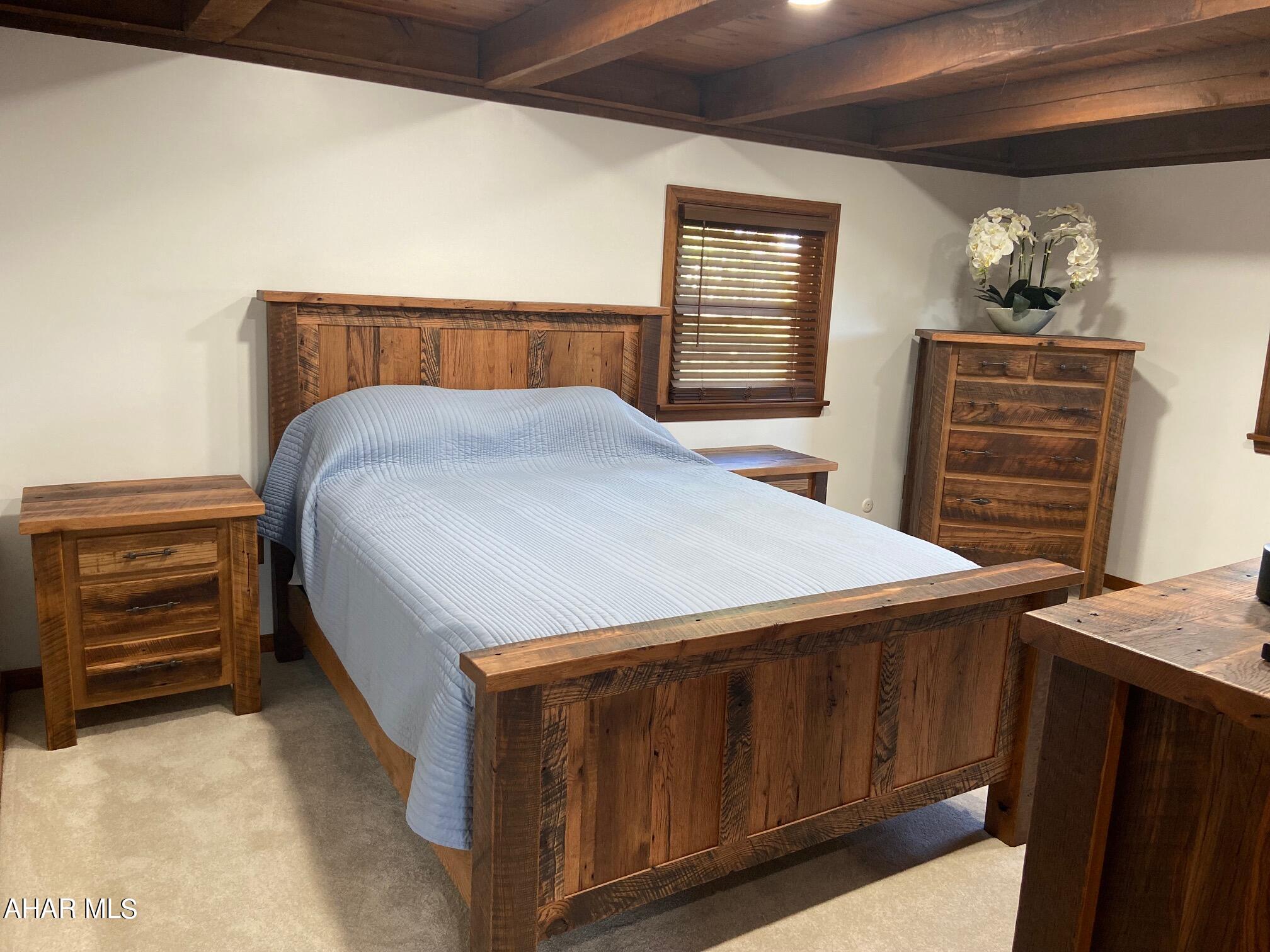 Maple Hollow - Residential