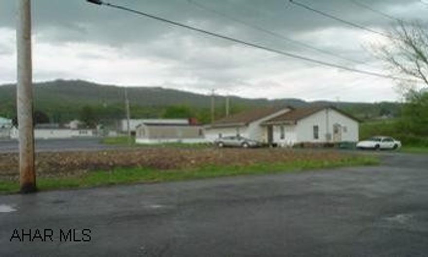 17 unit apt. complex featuring 3-3BR, 10-2BR, 4-1BR apts. 2 mobile homes, 1 cottage, 2 duplexes, 10 unit apt bldg., paved. AKA 107,113, 123, 126, & 127 Rush Dr. All units have stove & refrigerators - Tenants pay electricity (includes heat) Owner pays water, sewer, & trash.