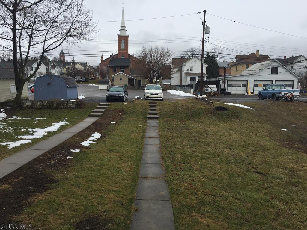 Hollidaysburg - Residential