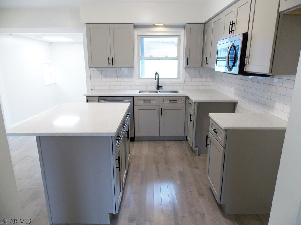 Pleasant Valley - Residential