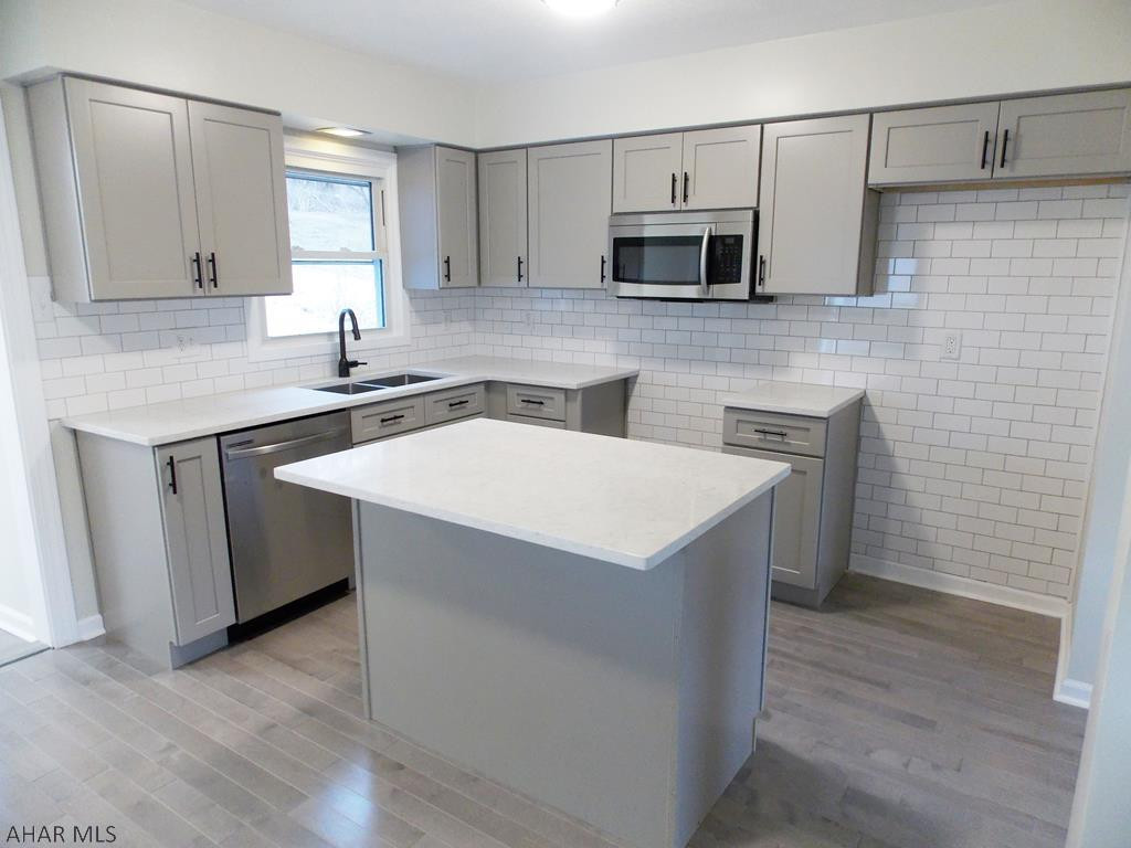 Pleasant Valley - Residential