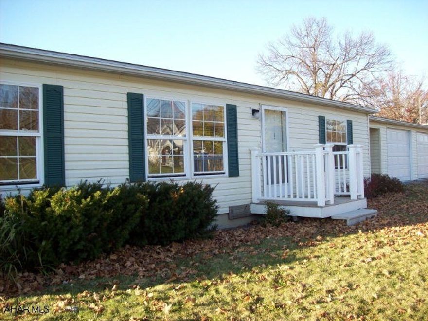 2000 Doublewide on cement block foundation. 3BR/2BA, newer 2 car attached garage. 2000 Doublewide oncement block foundation.