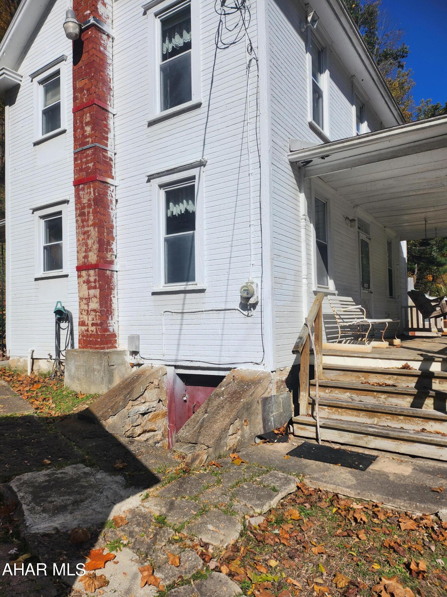 Unknown - Residential