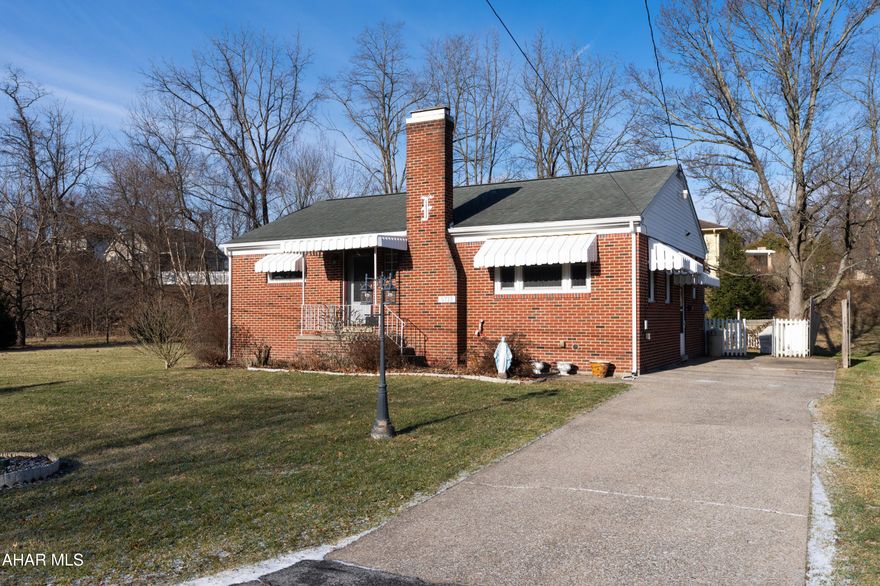 Quaint & Quiet Brick Single-Story

Welcome to this sweet brick single-story home offering comfort & convenience in a peaceful setting. Featuring 2 bedrooms and first-floor laundry, this home is setup for easy, one-level living (with the added bonus of additional laundry hookups in the basement!).

The living room is a nice size & has a gas fireplace.  There is space for a dining area here, or the kitchen can be eat-in & includes all appliances.  The bathroom offers both a shower & soaking tub, perfect for relaxing at the end of the day.

Step outside to enjoy a screened-in back patio area, complete with a wet bar and ceiling fan—an ideal space for entertaining or unwinding while overlooking the yard that is perfect for play, landscaping, or both.

Addl highlights include a newer roof (approx 4 years old), Central Air and a location that offers super quick access to shopping, dining, and amenities! This home is a great blend of convenience and simplicity—don't miss your opportunity to make it yours.