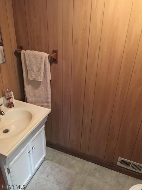 Maple Hollow - Residential