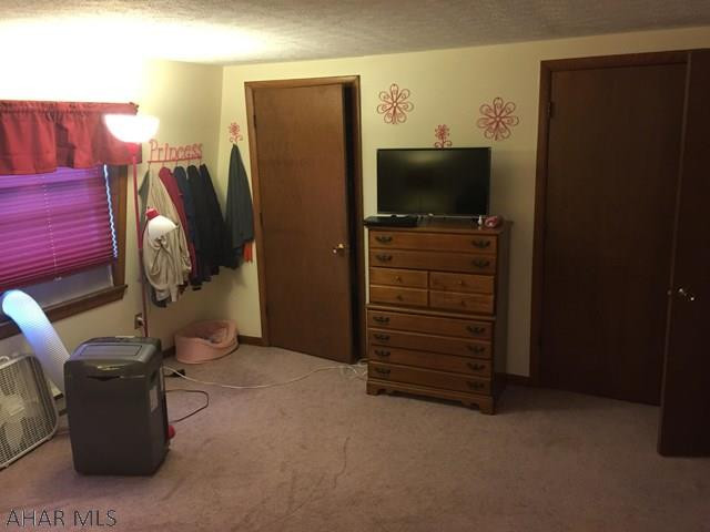 Maple Hollow - Residential