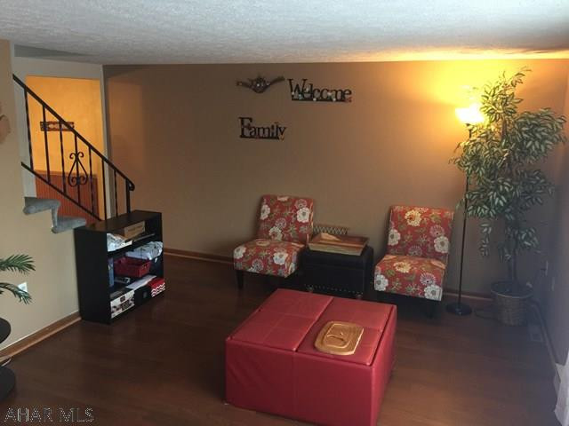 Maple Hollow - Residential