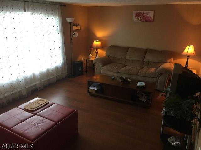 Maple Hollow - Residential