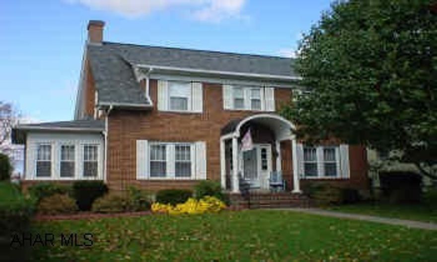 ELEGANT 2 STORY BRICK WITH LARGE PRIVATE YARD.  HARDWOOD FLOORS, NEW APPLIANCES, 2 FIREPLACES, 2-CAR DETACHED GARAGE. ELEGANT 2 STORY BRICK WITH LARGE PRIVATE YARD.  HARDWOOD FLOORS, NEW APPLIANCES, 2 FIREPLACES, 2-CAR DETACHED GARAGE.