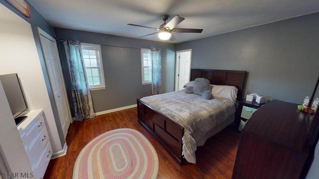 Holiday Manor - Residential