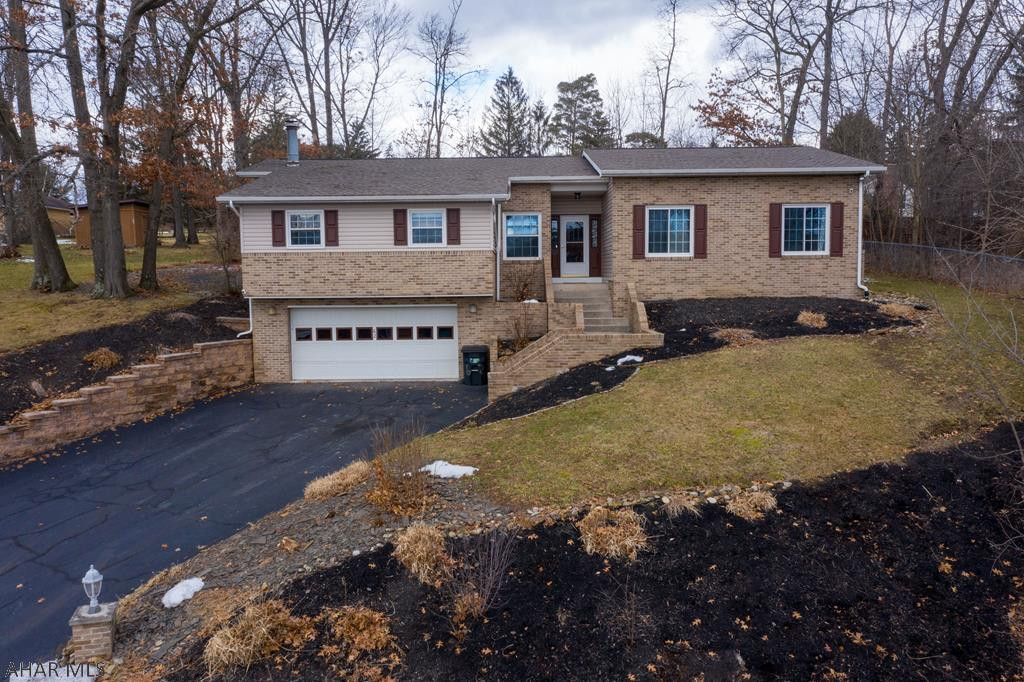 Holiday Manor - Residential