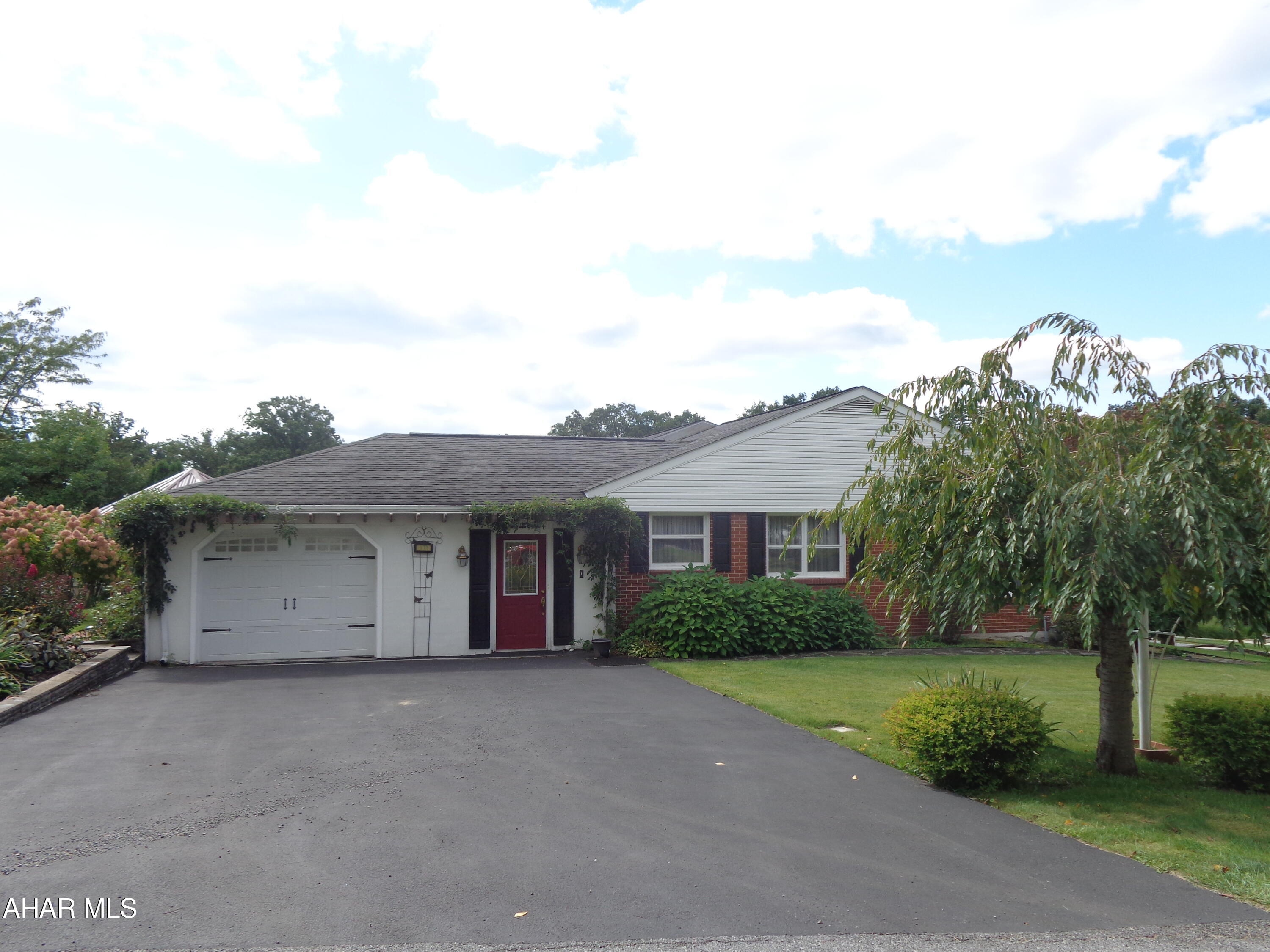 Sylvan Hills - Residential