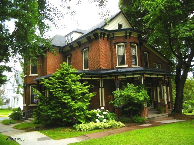 Hollidaysburg - Residential