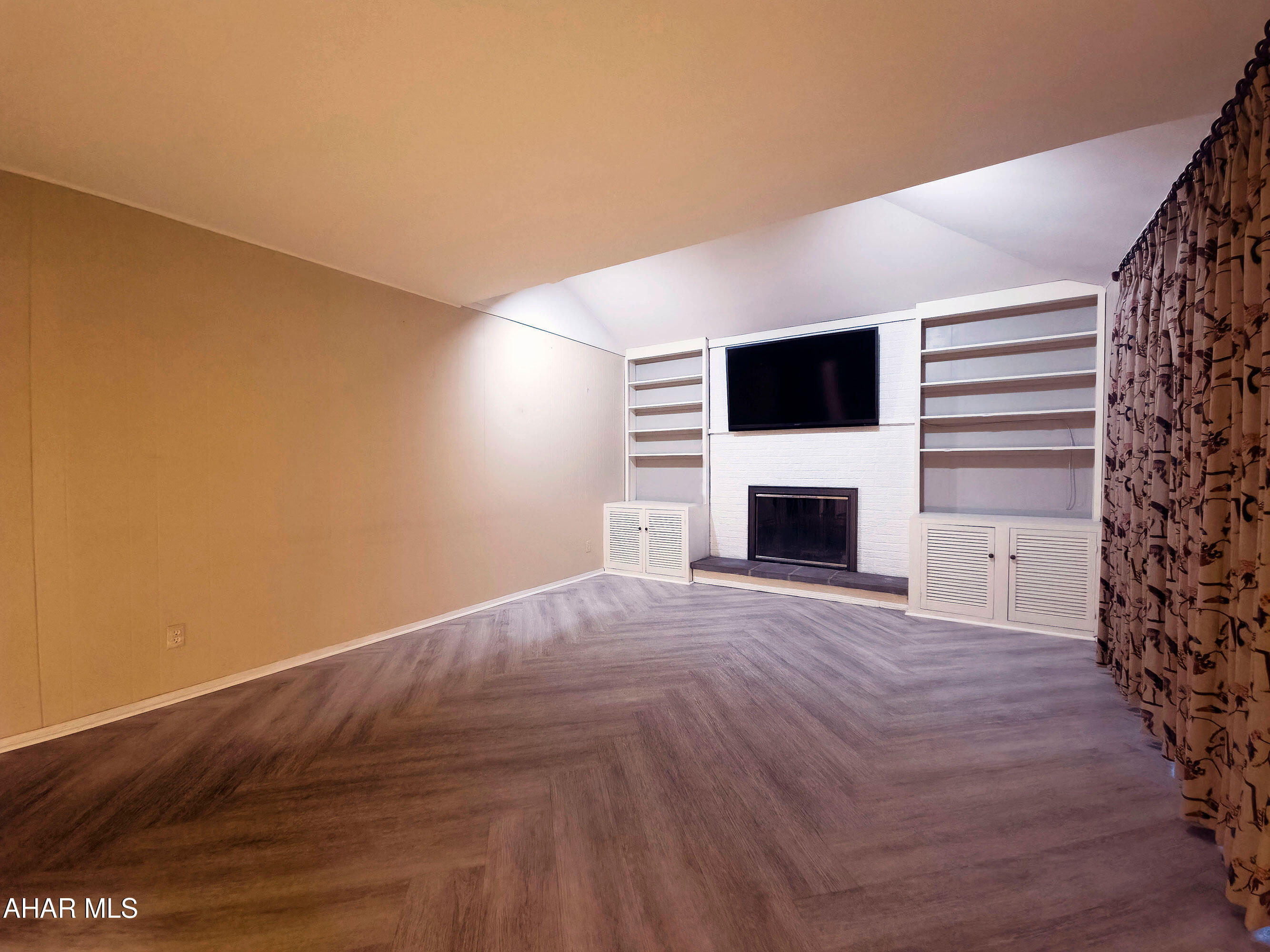 Sylvan Hills - Residential