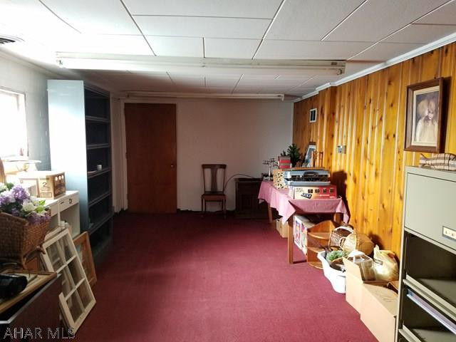 Unknown - Commercial Sale