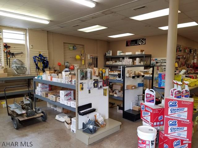 Unknown - Commercial Sale