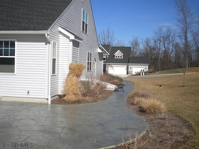 Rolling Hills - Residential