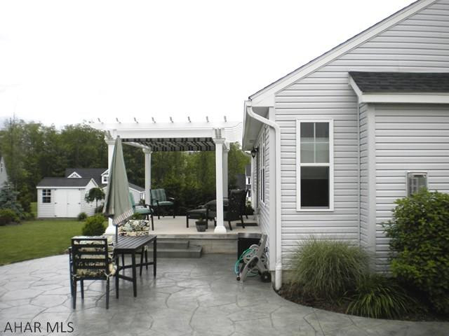 Rolling Hills - Residential