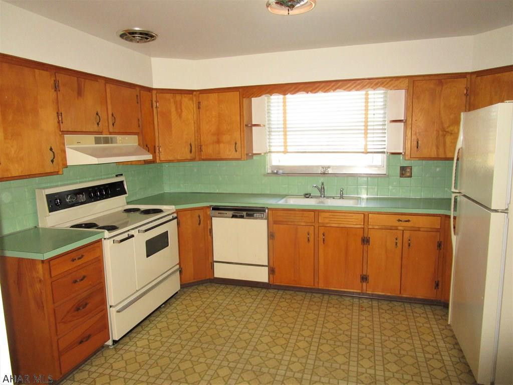 Meadowbrook - Residential