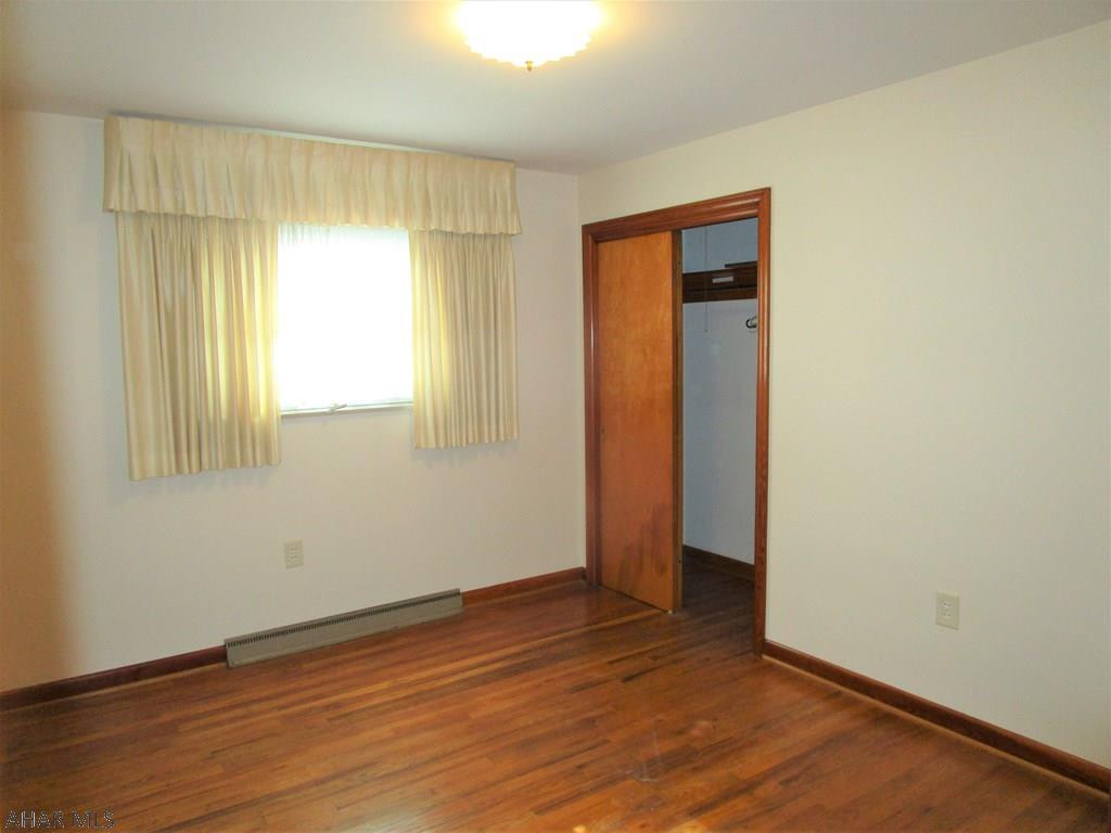 Meadowbrook - Residential