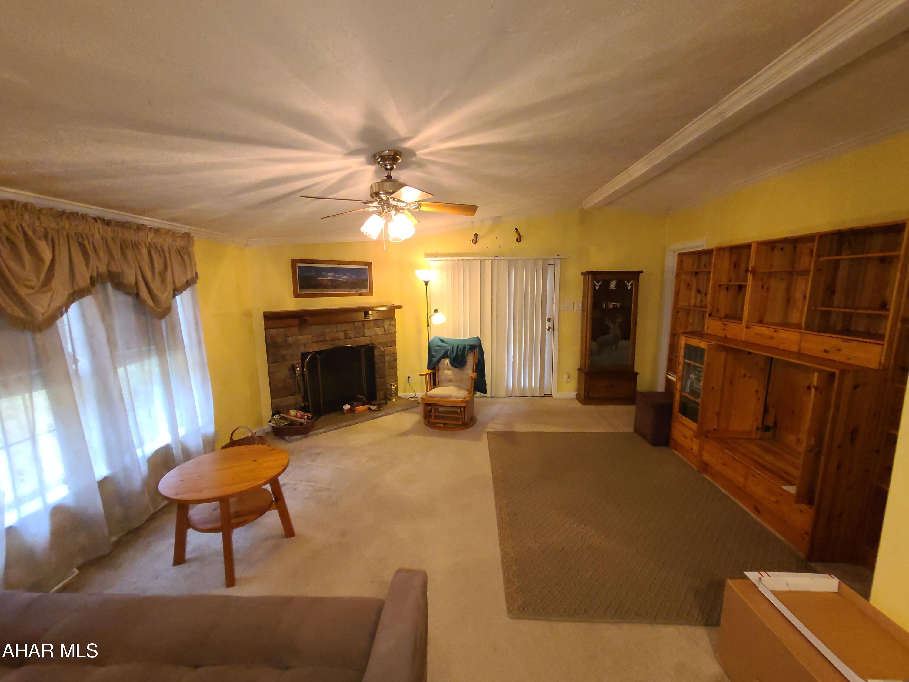 Glendale Yearound - Residential