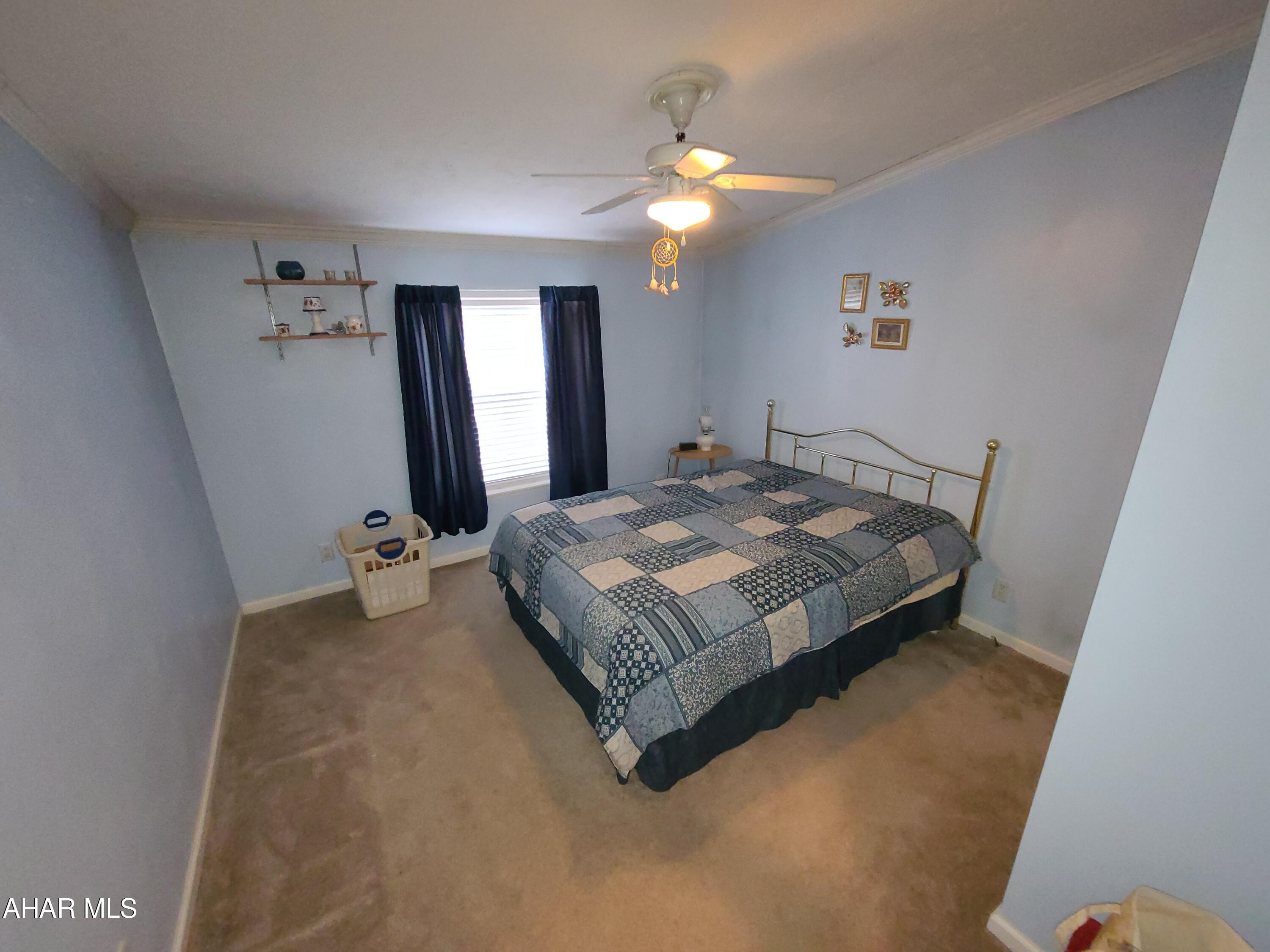 Glendale Yearound - Residential