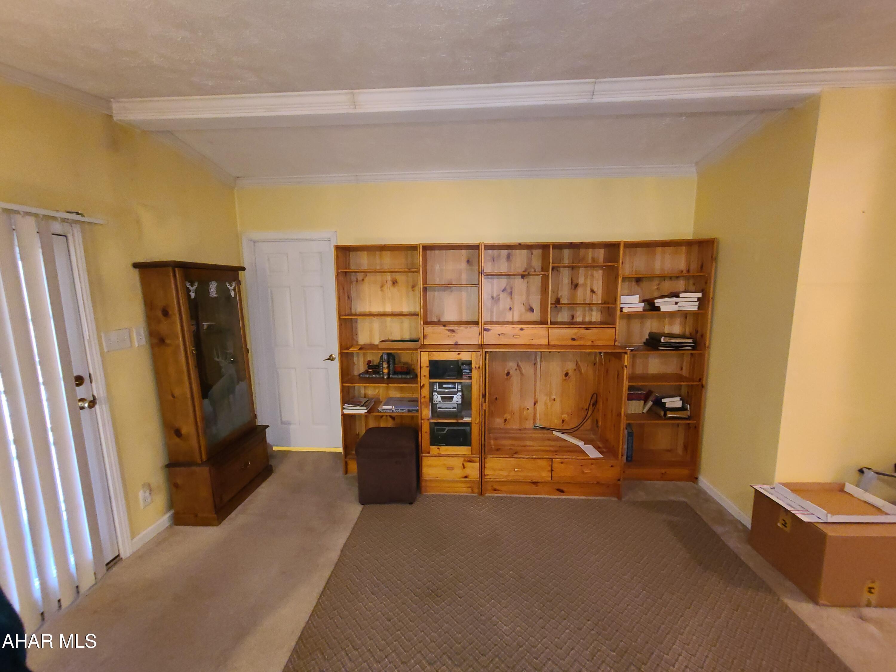 Glendale Yearound - Residential