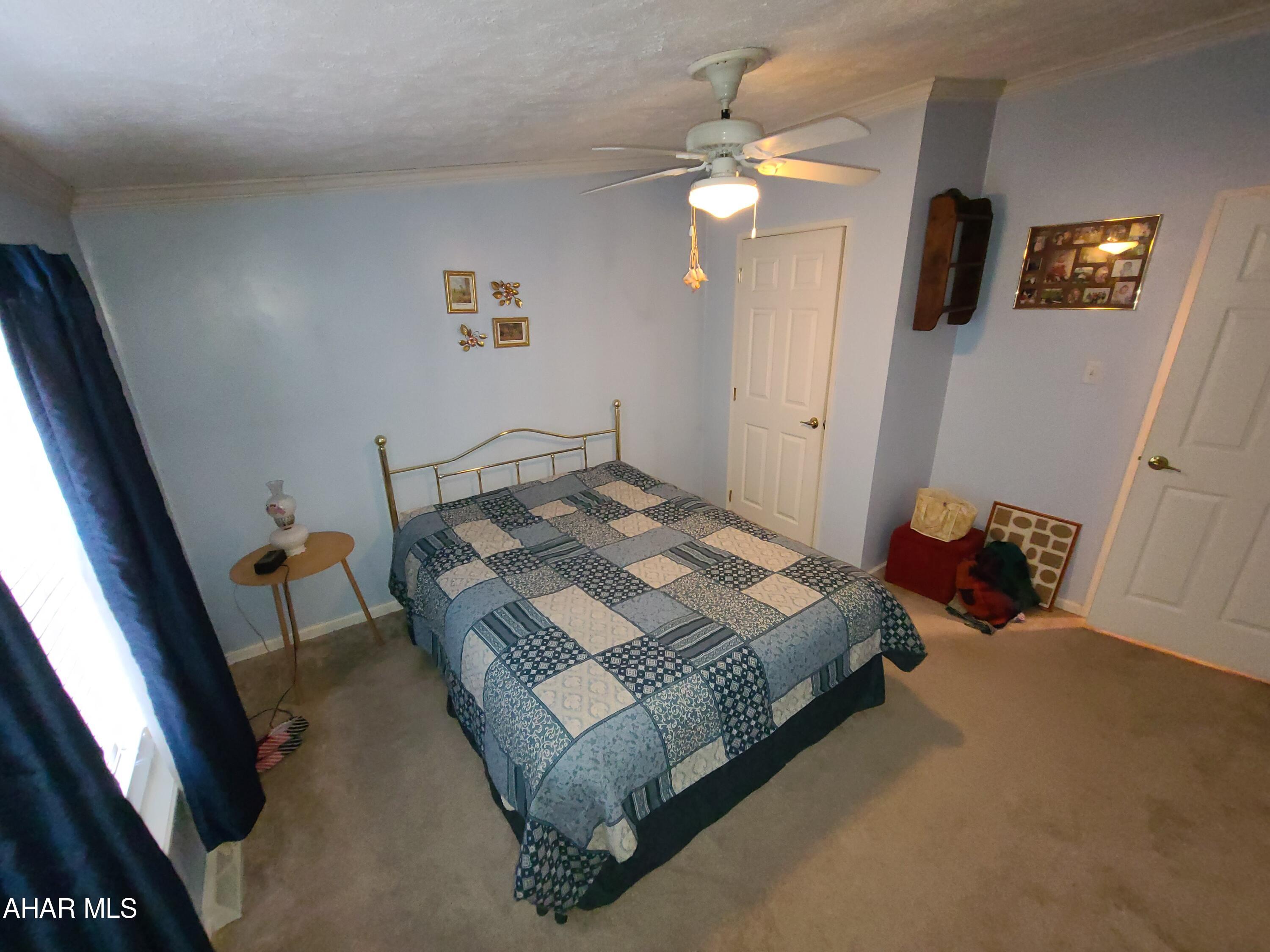 Glendale Yearound - Residential