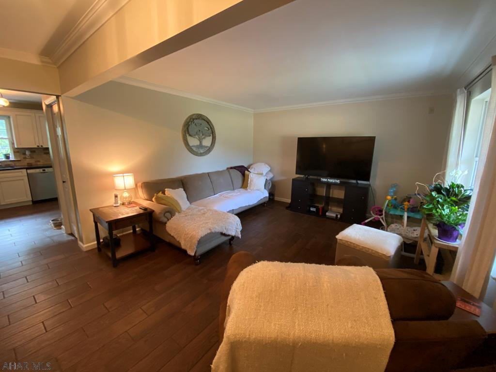 Sinking Valley - Residential