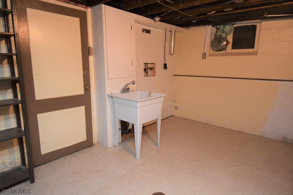 Llyswen - Residential