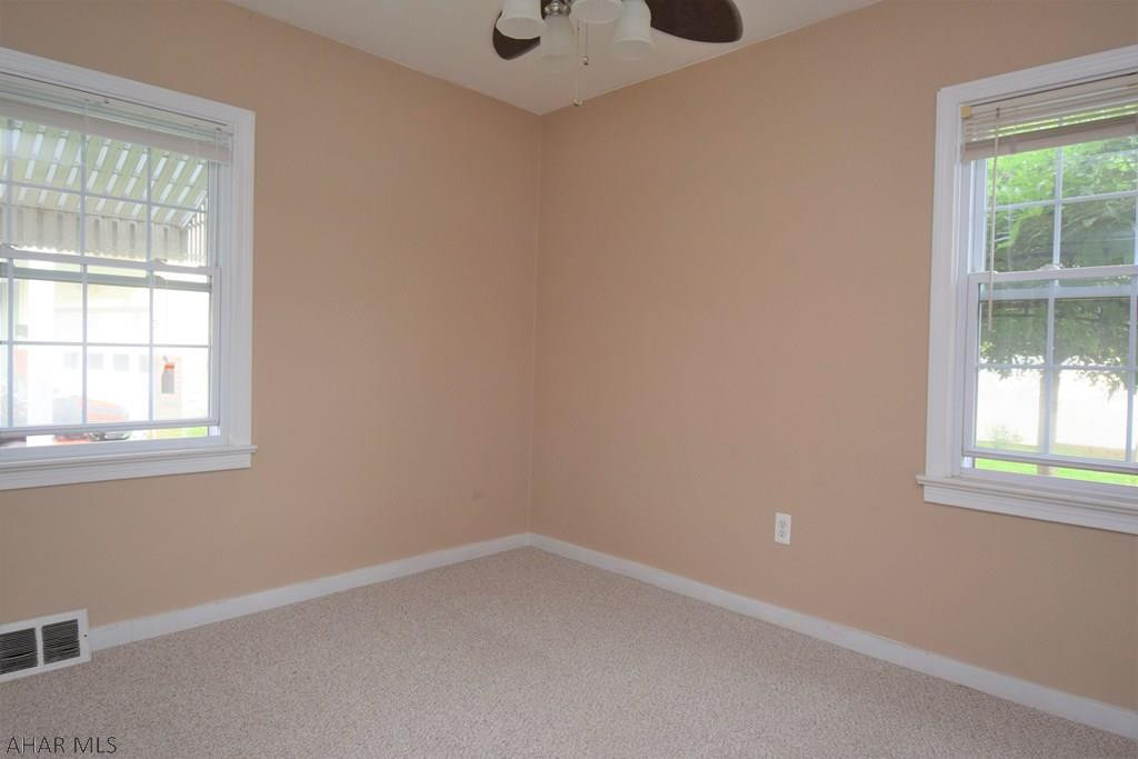 Llyswen - Residential